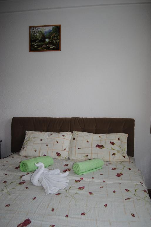 Joleski Accommodation Охрид Екстер'єр фото