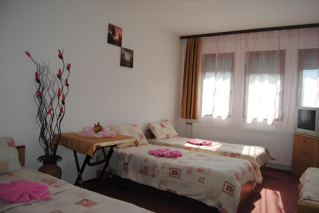 Joleski Accommodation Охрид Екстер'єр фото